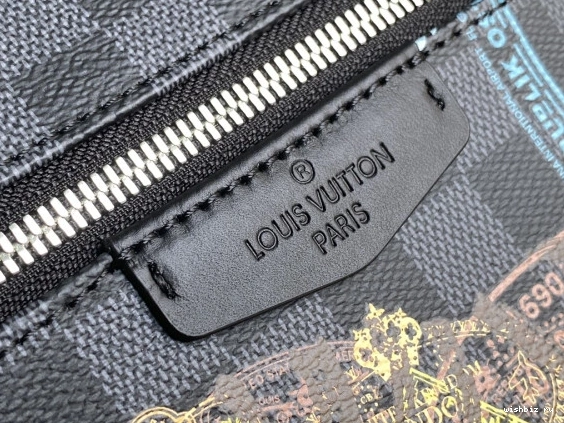 WIS BACKPACK LOUIS DISCOVERY VUITTON 1014